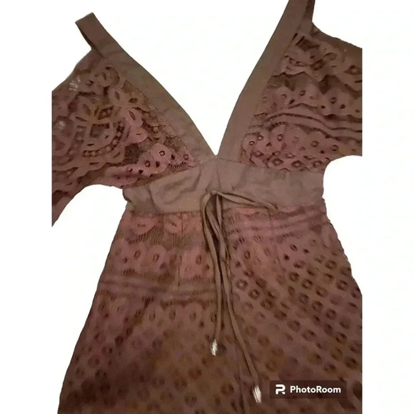 LUXXEL Cold Shoulder Lace Kimono Sleeve Brown Romper Size S - Picture 4 of 9